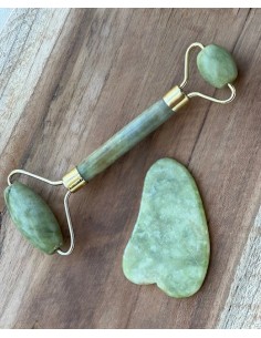 rouleau de jade et gua sha