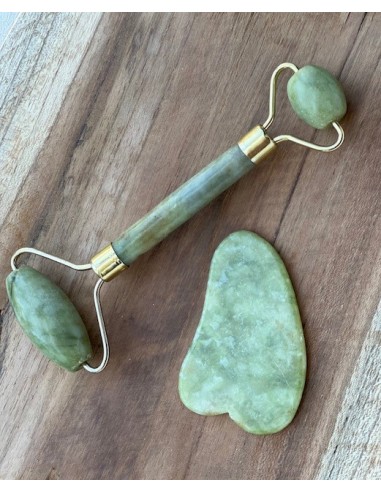 rouleau de jade et gua sha